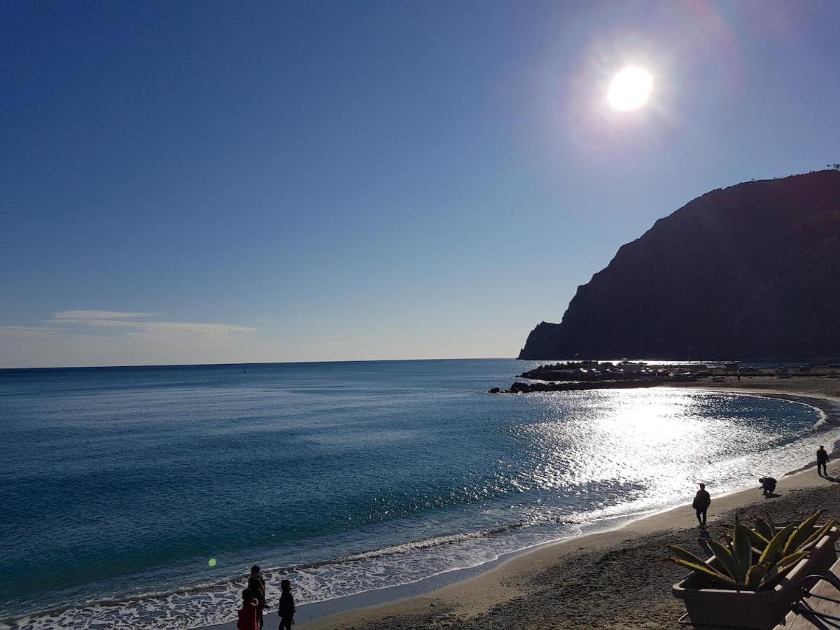 Casa Augusto With Seaview Apartment Monterosso al Mare Luaran gambar